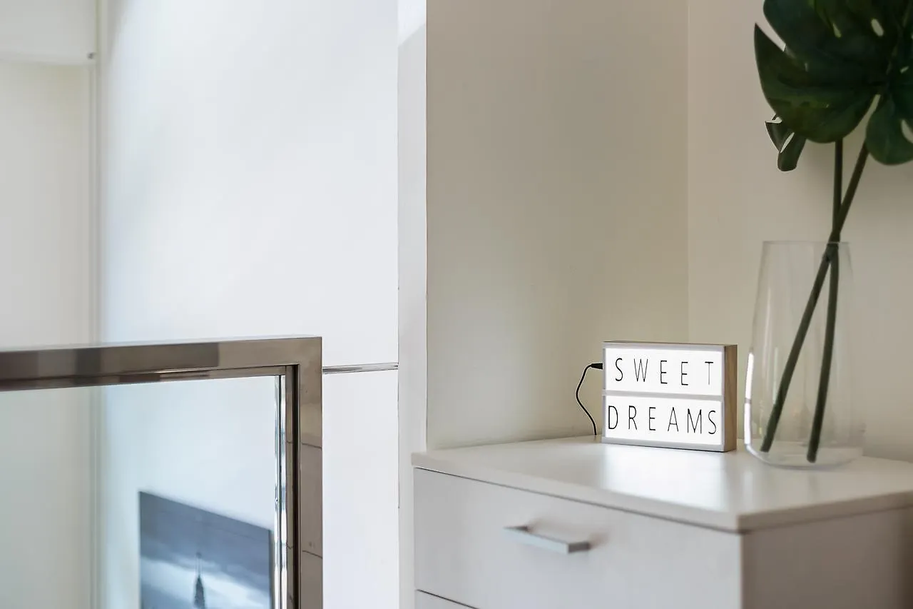 דירות ברצלונה Modern And Trendy Duplex Next To Paseo De Gracia