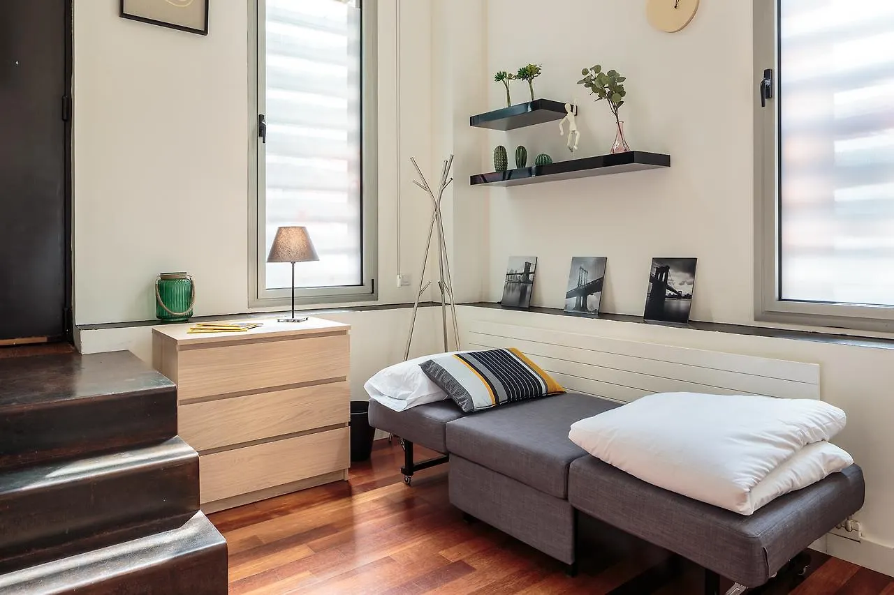 Modern And Trendy Duplex Next To Paseo De Gracia Apartment Barcelona